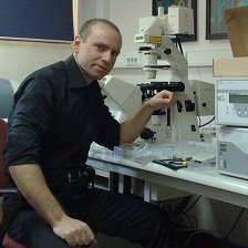 Doç. Dr. Can Özen